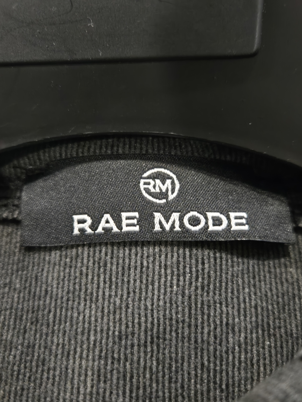 Cropped Charcoal Quarter-Zip 1x Pullover Sweatshirt - Picture 4 of 6